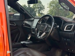 ISUZU D-MAX CAB 4 3.0 VCROSS M 4WD AT ปี2021 ราคา749,000บาท