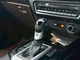 ISUZU D-MAX CAB 4 3.0 VCROSS M 4WD AT ปี2021 ราคา749,000บาท