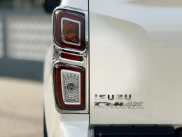 ISUZU D-MAX CAB4 1.9 HI-LANDER M AT 2019 ราคา629,000บาท