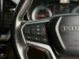 ISUZU D-MAX CAB4 1.9 HI-LANDER M AT 2019 ราคา629,000บาท