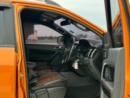FORD RANGER DUAL CAB 2.2 HI-RIDER WILDTRAK AT ปี2018 ราคา529,000บาท