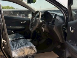 HONDA BRIO 1.2 V CVT HATCH ปี2017 ราคา 229,000บาท