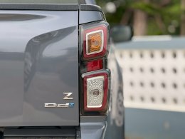 ISUZU D-MAX CAB4 1.9 HI-LANDER Z AT (AB/ABS) ปี2023 ราคา729,000บาท