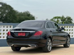 MERCEDES-BENZ C220D 2.0 AVANTGARDE ปี2021 ราคา1,290,000บาท
