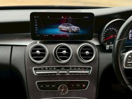 MERCEDES-BENZ C220D 2.0 AVANTGARDE ปี2021 ราคา1,290,000บาท