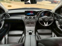 MERCEDES-BENZ C220D 2.0 AVANTGARDE ปี2021 ราคา1,290,000บาท