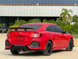 HONDA CIVIC 1.5 TURBO RS CVT FC ปี2017 ราคา649,000บาท