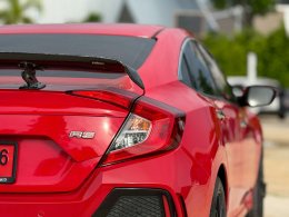 HONDA CIVIC 1.5 TURBO RS CVT FC ปี2017 ราคา649,000บาท