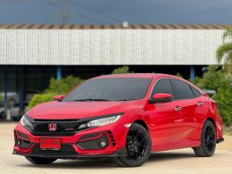 HONDA CIVIC 1.5 TURBO RS CVT FC ปี2017 ราคา649,000บาท