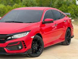 HONDA CIVIC 1.5 TURBO RS CVT FC ปี2017 ราคา649,000บาท
