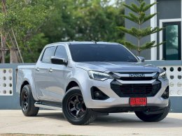 ISUZU D-MAX CAB4 1.9 HI-LANDER Z (AB/ABS) AT ปี2023 ราคา769,000บาท
