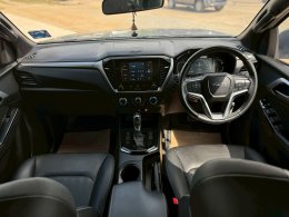 ISUZU D-MAX CAB4 1.9 HI-LANDER Z (AB/ABS) AT ปี2023 ราคา769,000บาท