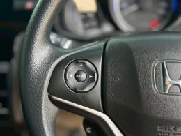 HONDA JAZZ 1.5 RS+ I-VTEC CVT HATCH AT ปี2019 ราคา539,000บาท