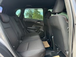 HONDA JAZZ 1.5 RS+ I-VTEC CVT HATCH AT ปี2019 ราคา539,000บาท