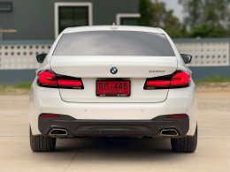 BMW 520D M SPORT LCI Minor Change ปี2022 ราคา1,990,000บาท