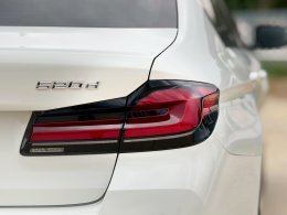 BMW 520D M SPORT LCI Minor Change ปี2022 ราคา1,990,000บาท