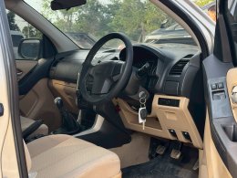 ISUZU D-MAX SPACECAB 2.5 L MT ปี2014 ราคา 289,000บาท