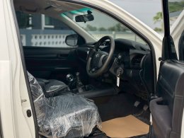 TOYOTA HILUX REVO SINGLE CAB 2.8 J PLUS MT (AB/ABS) ปี2019 ราคา379,000บาท