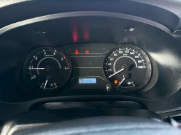 TOYOTA HILUX REVO SMART CAB 2.4 J PLUS MT ปี2016 ราคา349,000บาท