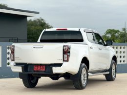 ISUZU D-MAX CAB4 1.9 HI-LANDER  ปี2020 ราคา599,000บาท