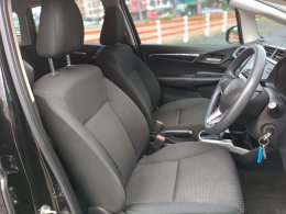 HONDA JAZZ 1.5 S-CVT I-VTEC AB/ABS ปี 2018 ราคา 489,000 บาท