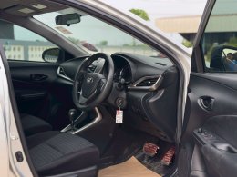 TOYOTA YARIS ATIV 1.2E ปี2018 ราคา359000บาท