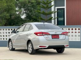 TOYOTA YARIS ATIV 1.2E ปี2018 ราคา359000บาท