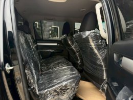TOYOTA HILUX REVO DUALCAB 2.4 ปี2020 ราคา629,000บาท