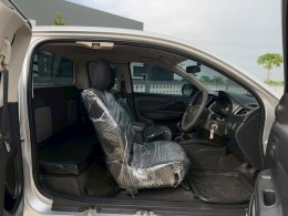MITSUBISHI TRITON CAB2.5MT ปี2020 ราคา329,000