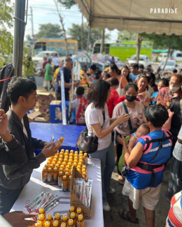 Paradise Ex Company participated Ceremony of end of the Buddhist Lent, Pathum Thani Province