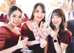 สนุกฟินทุก GEN!!! กับ Rabbit Photobooth