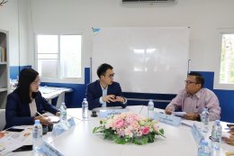 Sino Thai Education Company and Payap Technology and Business Administration College, Chiang Mai, join in discussing cooperation in international educational exchange programs.