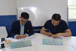 Signing of the memorandum of cooperation Between Sinothai Education Technology Co., Ltd., Yunnan Province Preparatory School for Studying Abroad