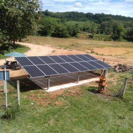 Committed to creating smiles, “Finnolar” together with “Thai Columnist, Radio and Television Presenter Club” donated “SALO®” solar panels to Ton Nam Yom community, Pong district, Phayao province