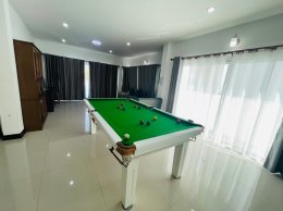 Royale Pool Villa 4