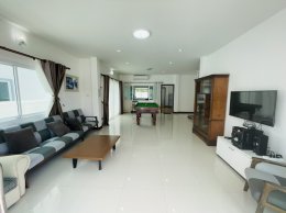 Royale Pool Villa 6