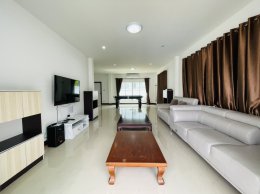 Royale Pool Villa 7