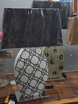 แจกันธรรมดาๆ มาประกอบเป็นโคมไฟตกแต่งบ้าน ด้วยขั้นตอนง่ายๆ