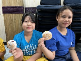 โครงการอาหารกลางวันเพื่อน้องท้องอิ่ม  Lunch for Little Ones Project