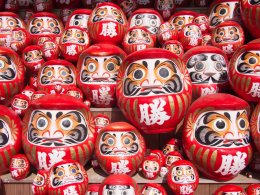 ทำความรู้จักกับตุ๊กตาประจำชาติ ของญี่ปุ่น ดารุมะ (Daruma)  ตุ๊กตาแห่งความหวัง