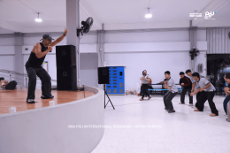 Keeping Fit - Aerobics (BBA69)