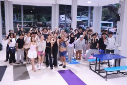 Keeping Fit - Yoga (BBA69)