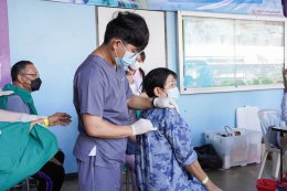 คลินิกการแพทย์แผนจีนหัวเฉียว ร่วมงานคาราวานป่อเต็กตึ๊ง ปันความสุขให้ชุมชน ครั้งที่ 2