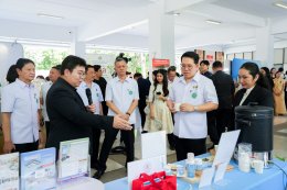 คลินิกการแพทย์แผนจีนหัวเฉียว ร่วมงานแถลงข่าวมหกรรมสมุนไพรแห่งชาติ ครั้งที่ 23