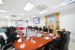 คลินิกการแพทย์แผนจีนหัวเฉียว ร่วมบริจาค 5 ล้านบาท สนับสนุนโครงการก่อสร้าง ศาลเจ้าไต้ฮงกงหยกขาว