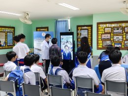 คลินิกการแพทย์แผนจีนหัวเฉียว ร่วมดูแลสุขภาพเยาวชนไทย ในงาน SG EXPO Innovation for the Future โรงเรียนเซนต์คาเบรียล