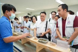 คลินิกการแพทย์แผนจีนหัวเฉียว ให้การต้อนรับคณะนักศึกษาและแพทย์แผนไทย โรงเรียนภัทรเวชสยาม การแพทย์แผนไทย ในโอกาสเข้าศึกษาดูงานด้านการแพทย์แผนจีน 