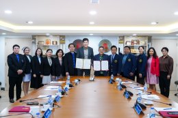 Huachiew Chalermprakiet University Signs MOU with Huachiew Traditional Chinese Medicine Clinic to Promote Knowledge and Develop Healthcare Personnel