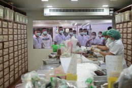 คลินิกการแพทย์แผนจีนหัวเฉียว เปิดบ้านต้อนรับไต้หวัน-วชิราวุธฯ สานพลัง ยกระดับการแพทย์แผนจีนสู่เวทีโลก