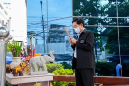 คลินิกการแพทย์แผนจีนหัวเฉียวจัดพิธีเจริญพระพุทธมนต์และสักการะสิ่งศักดิ์สิทธิ์ประจำคลินิกฯ เนื่องในโอกาสครบรอบ 30 ปีแห่งการก่อตั้ง